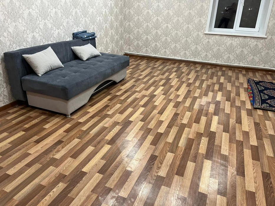 Сдам  квартиру по суточно. 4мкр
В квартире есть все необходимая мебель