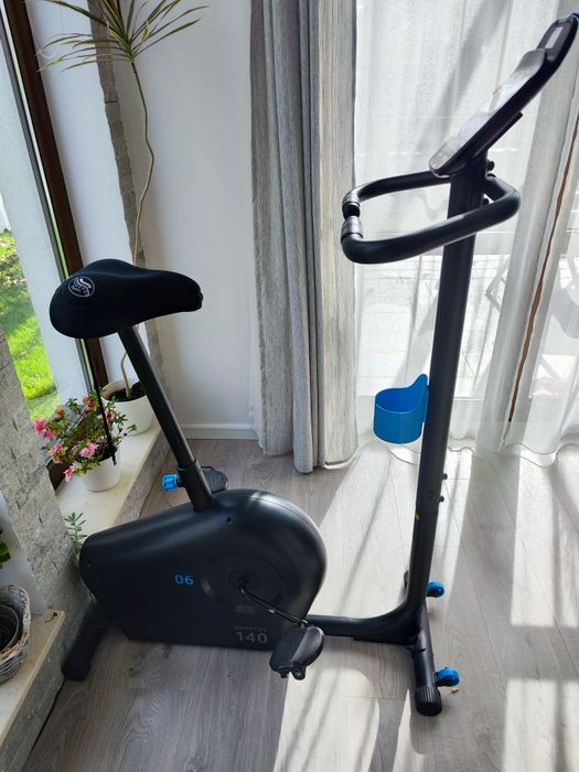Bicicleta fitness Domyos 140