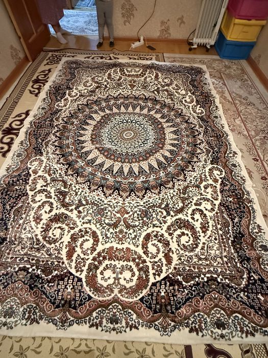 Новый 2/3м кілем сатылады. Жаңа, қолданылмаған 15.000тг