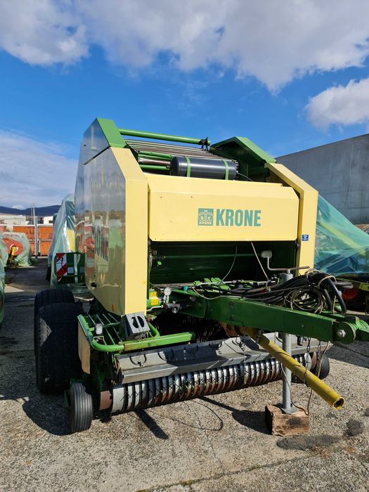 Presa  pentru balotat nutreturi KRONE  VARIO PACK  1800 MULTICUT