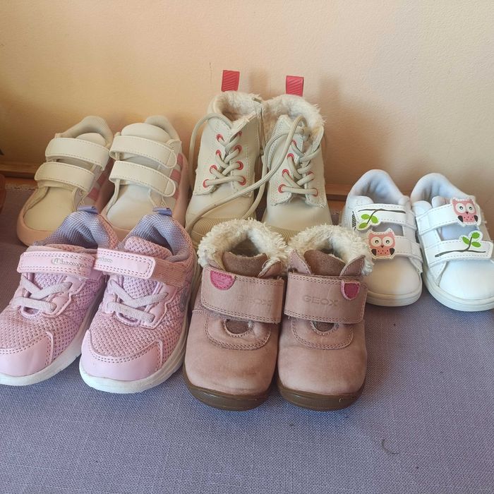 Adidași fete mărime 21-22