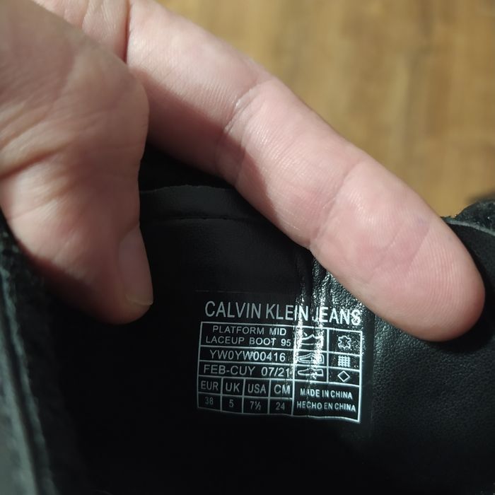 Нови дамски боти ест.кожа Calvin Klein, ном.38