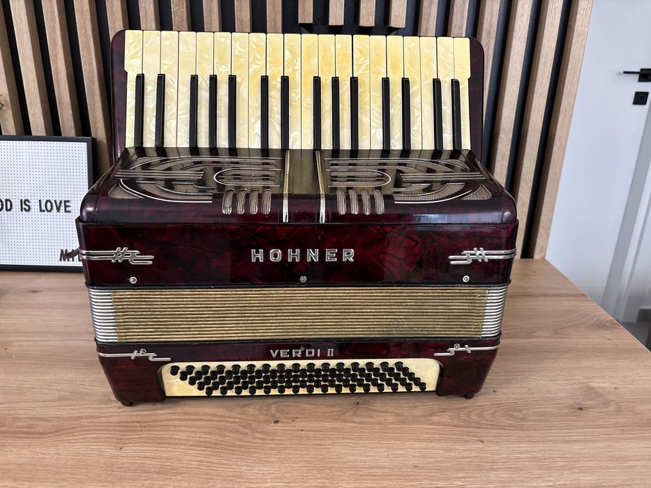 Acordeon Hohner verdi 2 cu 80 de basi acordioane acordion acordeoane