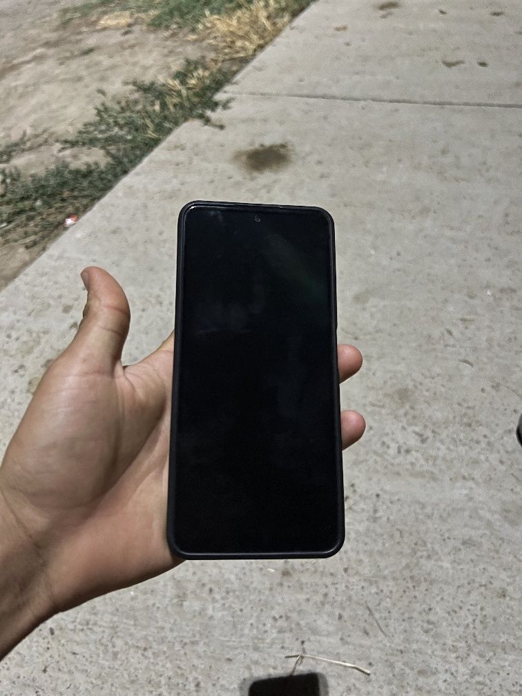 Redmi note 12.      -128GB