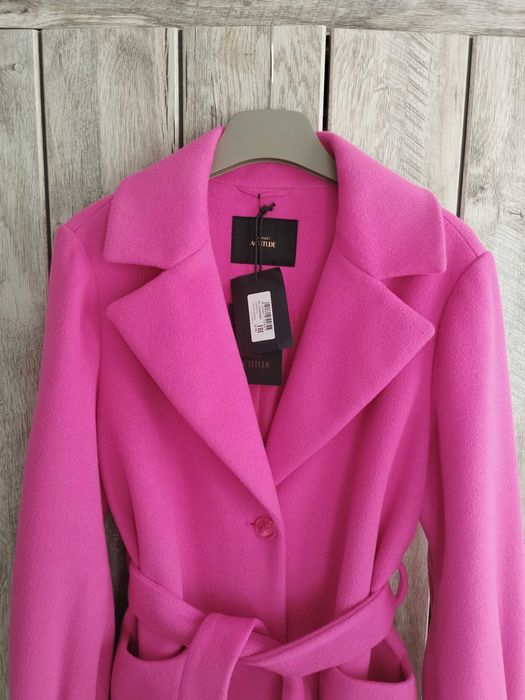 Здравейте, предлагам чисто ново палто на Twinset Long wool cloth coat