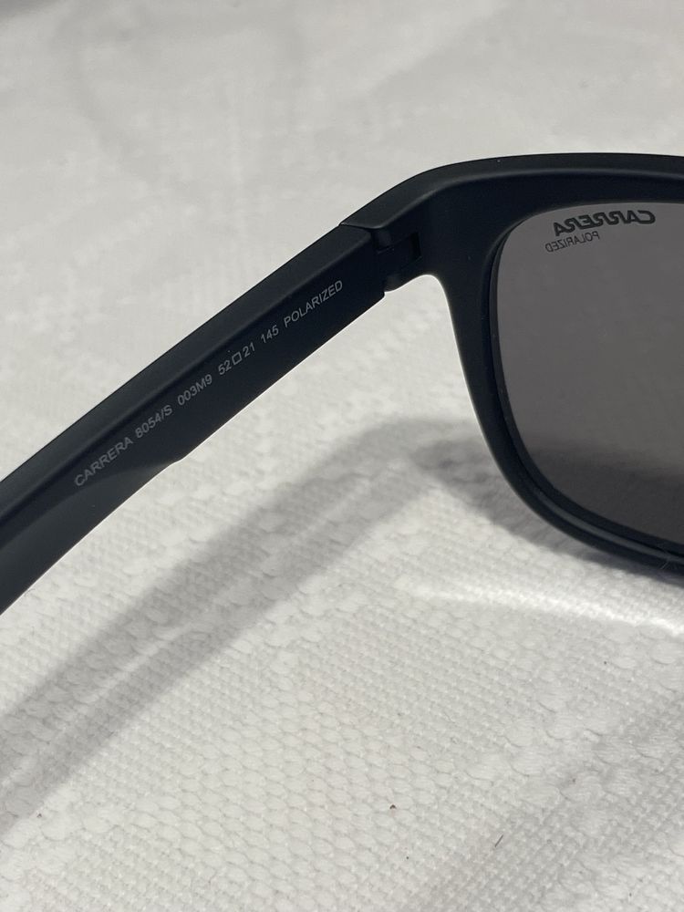 Carrera polarized