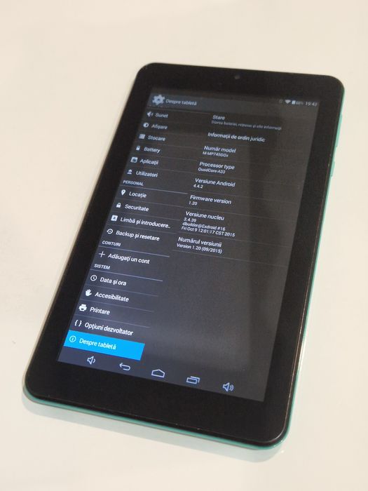 Tableta impecabila cu încărcător