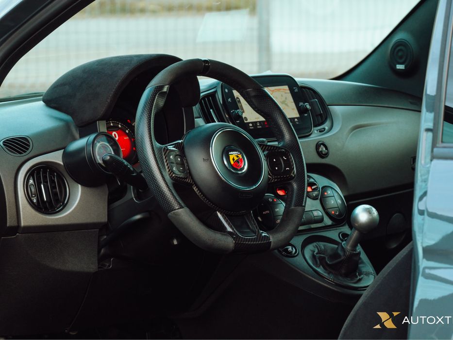 Abarth 595 Competizione 200 CP akrapovic