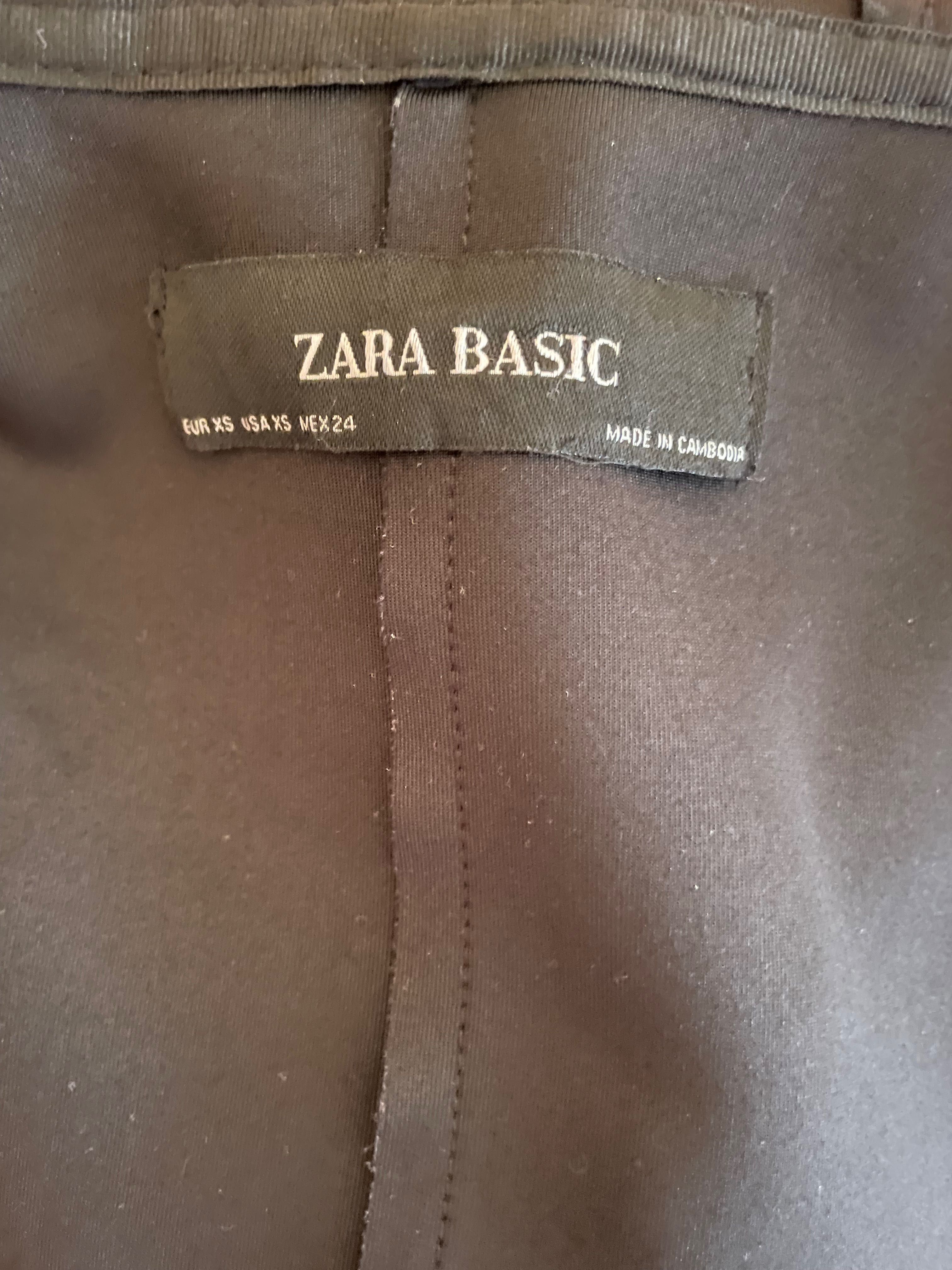 Пролетна жилетка Zara