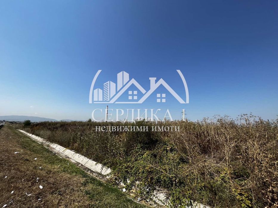 Продава се Парцел в София, Връбница 1 - 3506 кв.м за 135 €/кв.м - Снимка #2