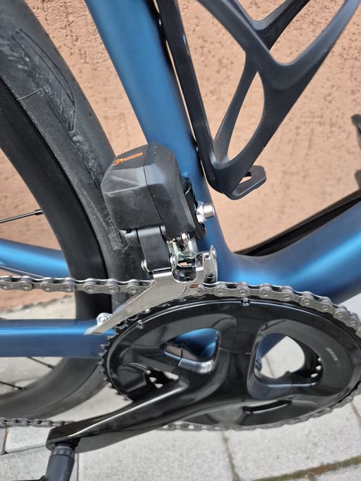 Cursiera noua  2025  full carbon di2 105  Raymon Kirana pro marimea 54