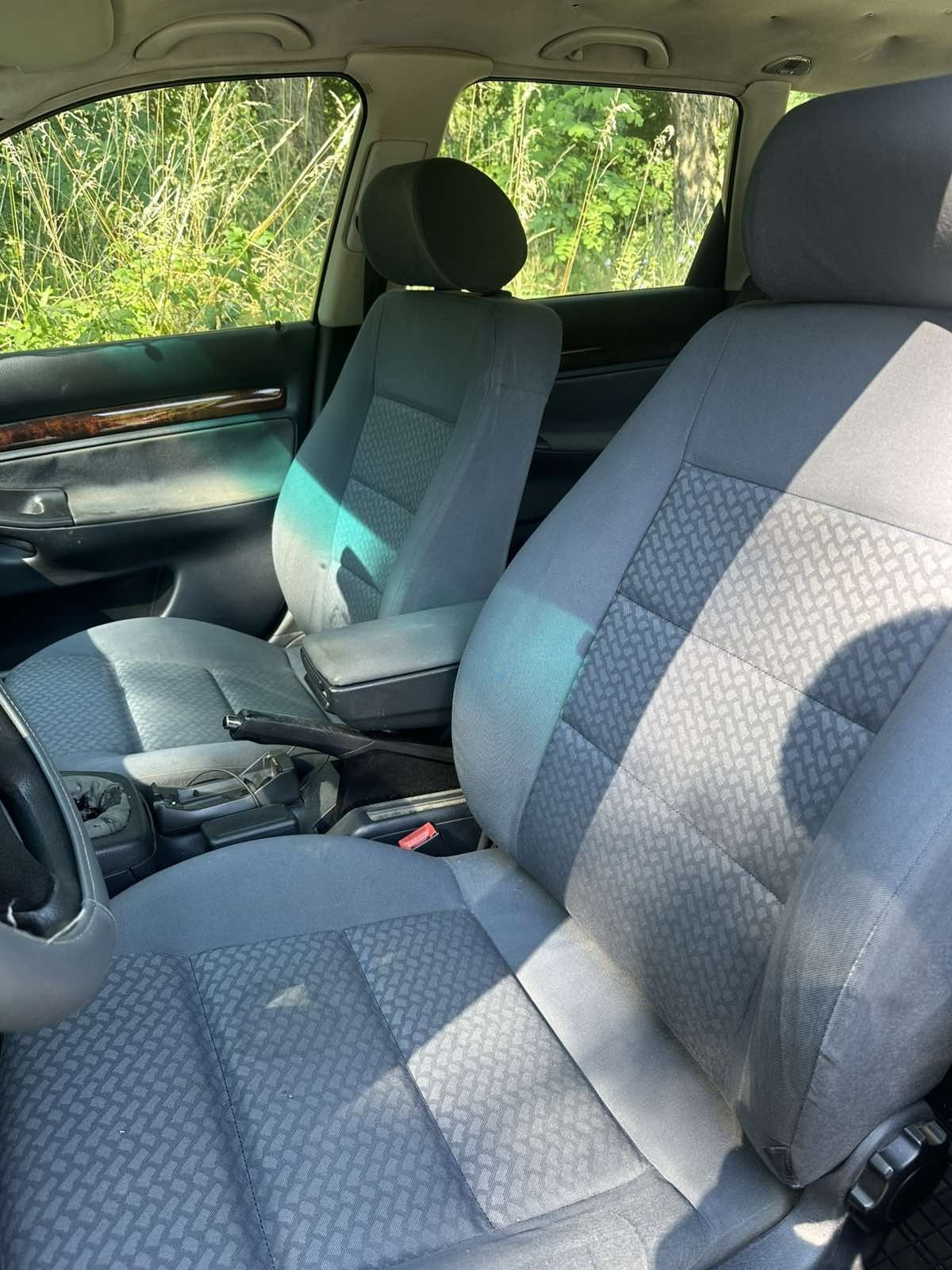 Audi a4 1.8 Т 150к.с 4×4 на части