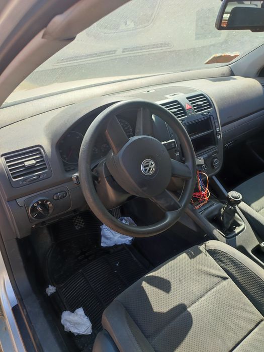 Dezmembrez vw golf 5 BKC