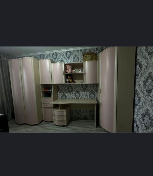 Продам гарнитуру