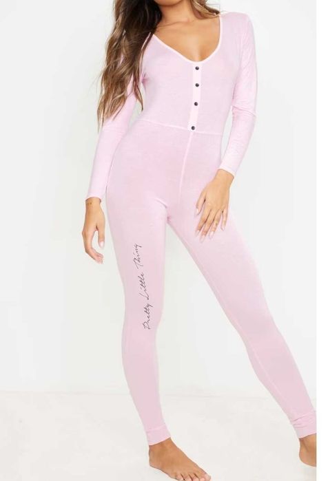 Pijama dama onesie noua PrettyLittleThing S