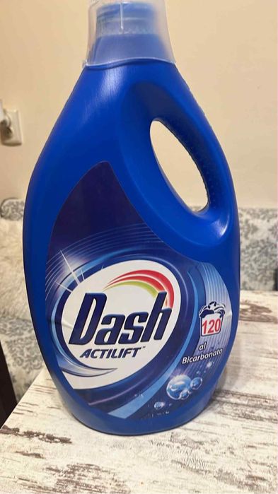 Течни перилни препарати