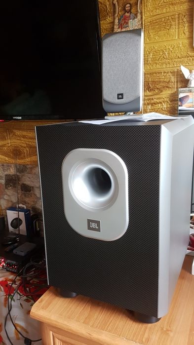 Subwoofer JBL 100 w
