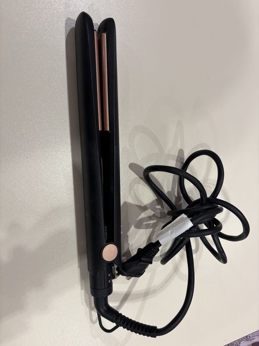 Продавам преса за коса