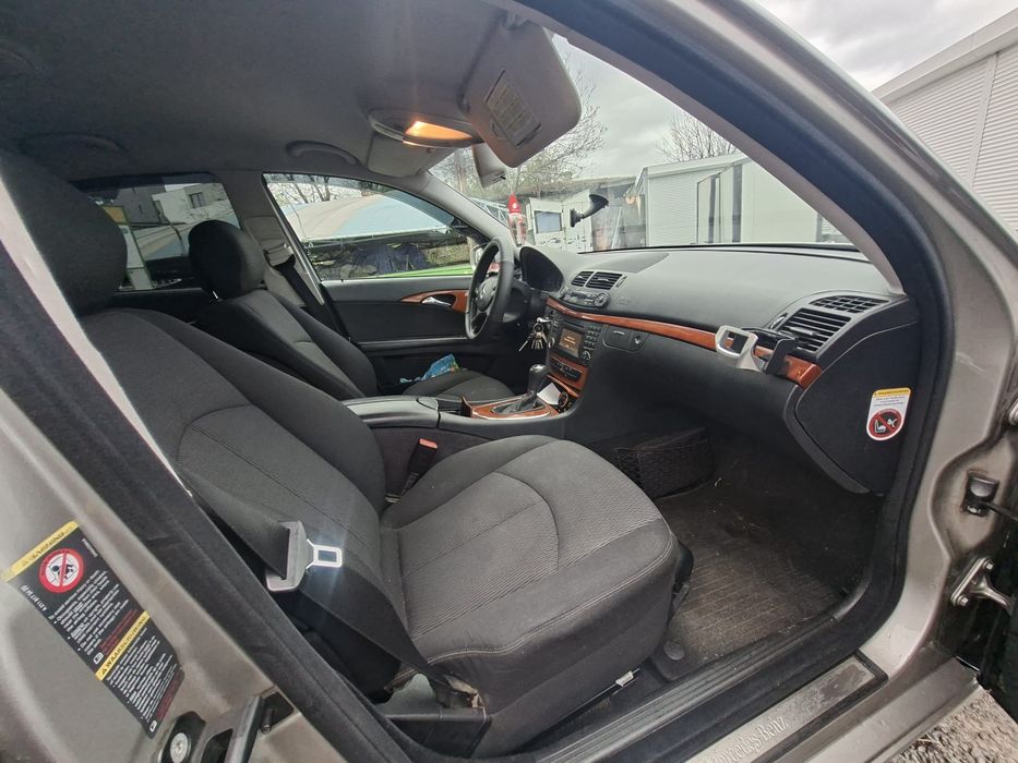 Vand Mercedes E200 w211 automat 2.2 Cdi