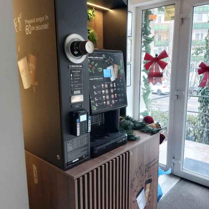 Aparat Cafea self-service Latte/Cafenea To Go Moderna