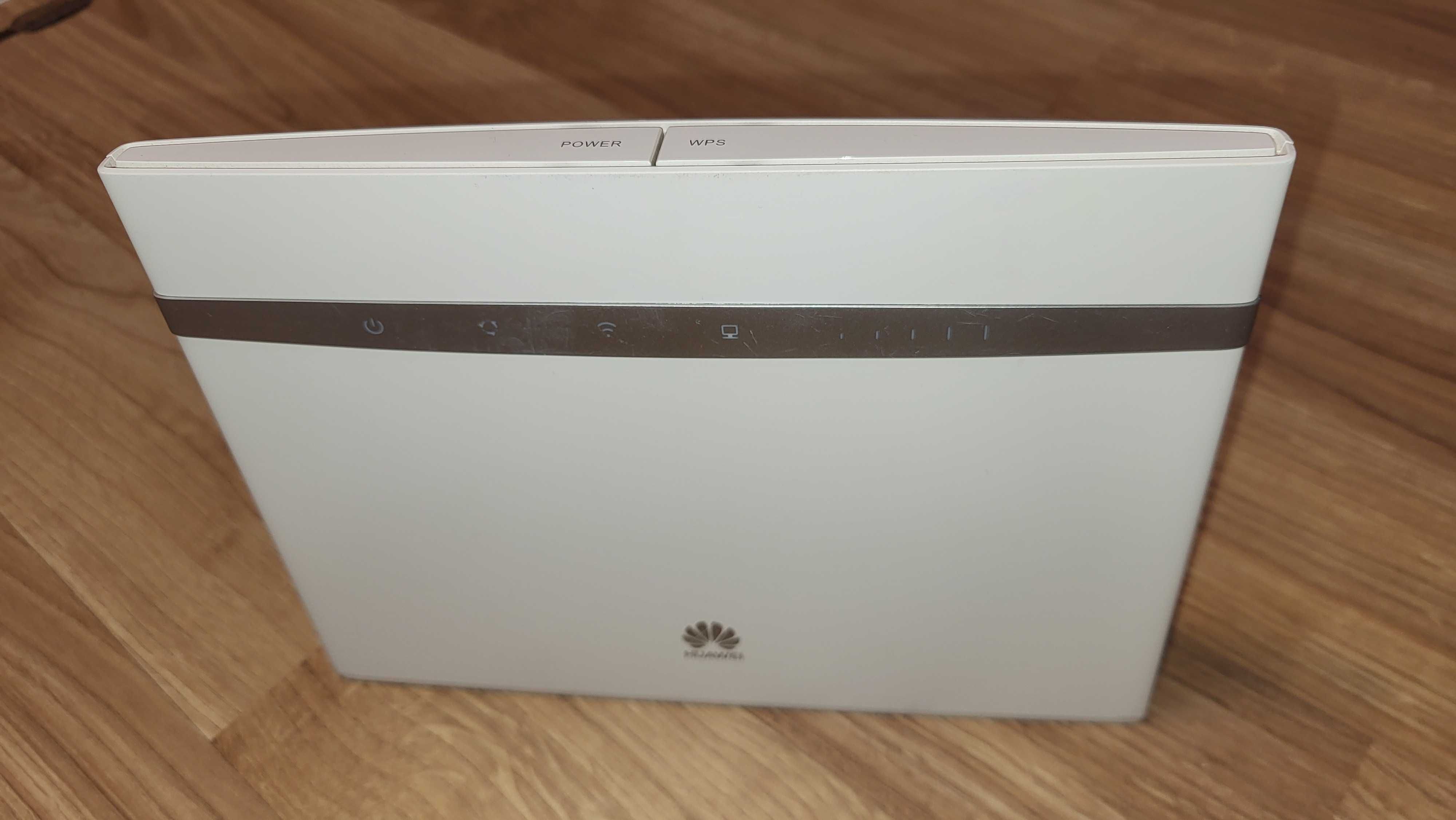 Huawei 4G Router B525 Wireless  cu sim 300Mbps Dual Band