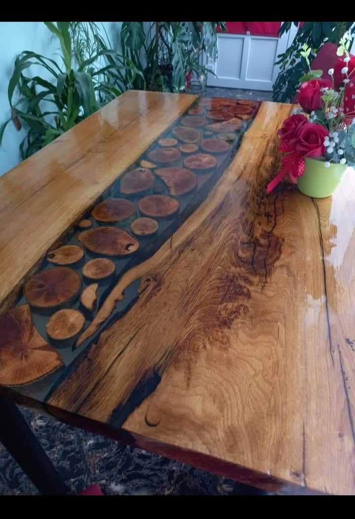 Tölgy és bükkfából készült asztal!/ O masa din lemn stejar şi fag!