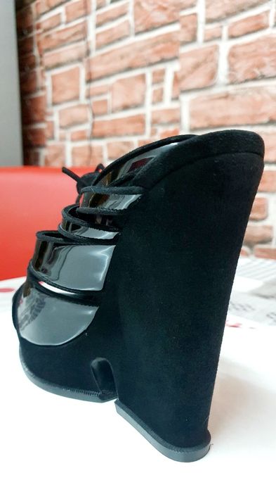 Sandale YSL (originale)