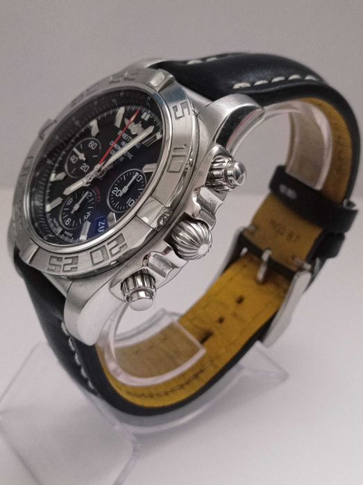 Breitling Chronomat 44mm B01