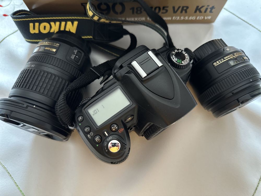 Nikon D90 + accesorii