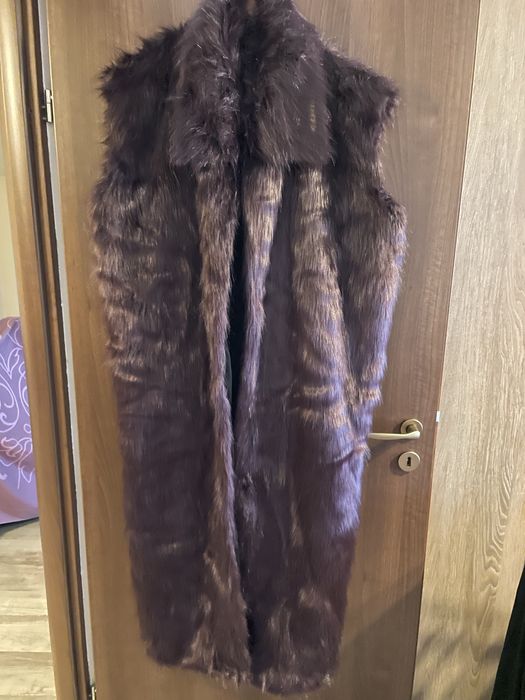 Vesta lunga din blana artificiala, mov-pruna.