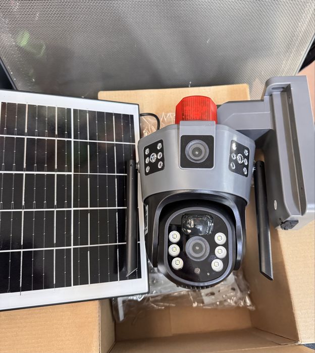 Camera de Supraveghere cu Panou Solar, 4G, 8 MP, lentile duble NOUA