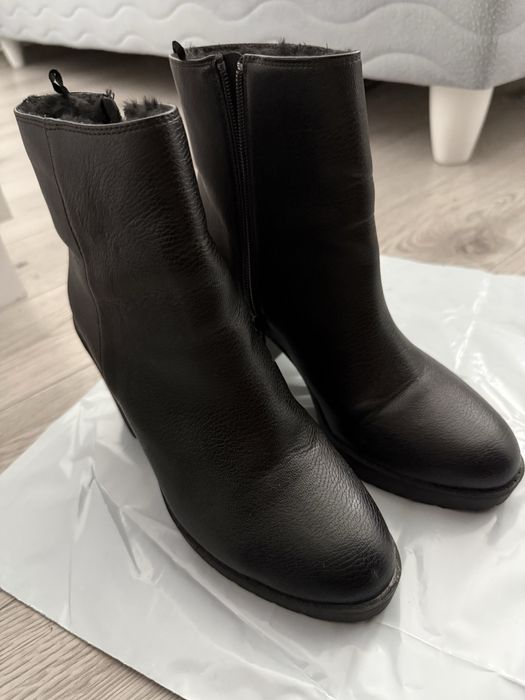 Cizme cu toc imblanite H&M