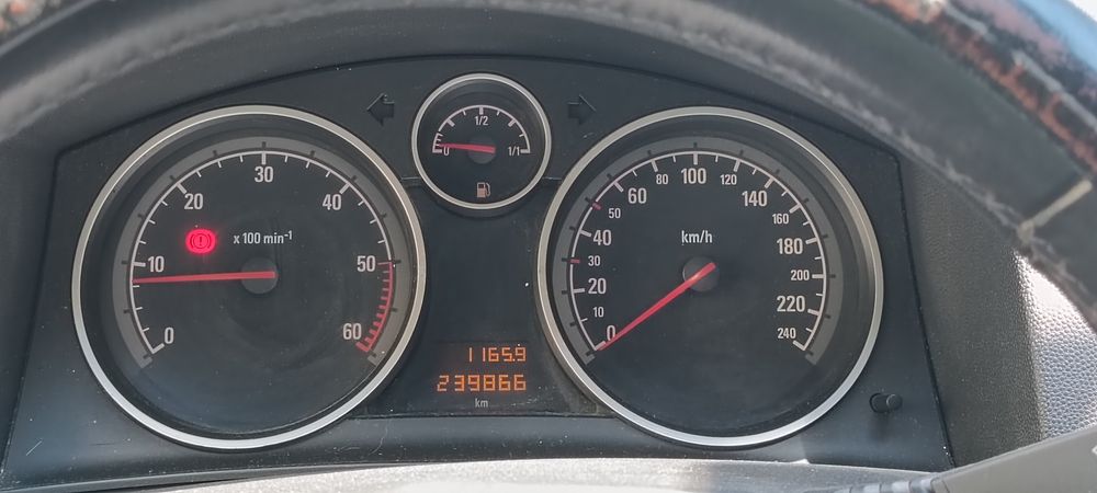 Vând Opel Astra H