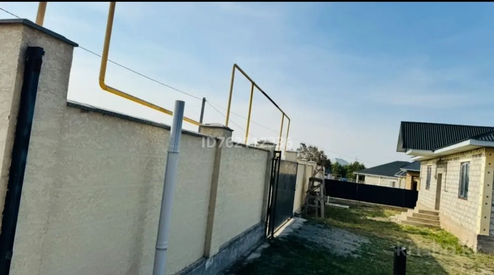 Продаётся Дом с участком в 6 сток