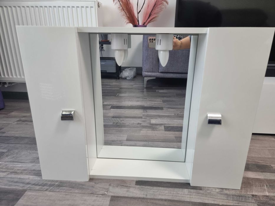 Oglinda baie cu iluminare si 2 dulapioare