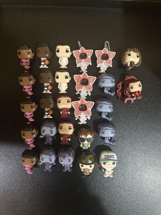 Обменяю Kinder Joy Stranger things