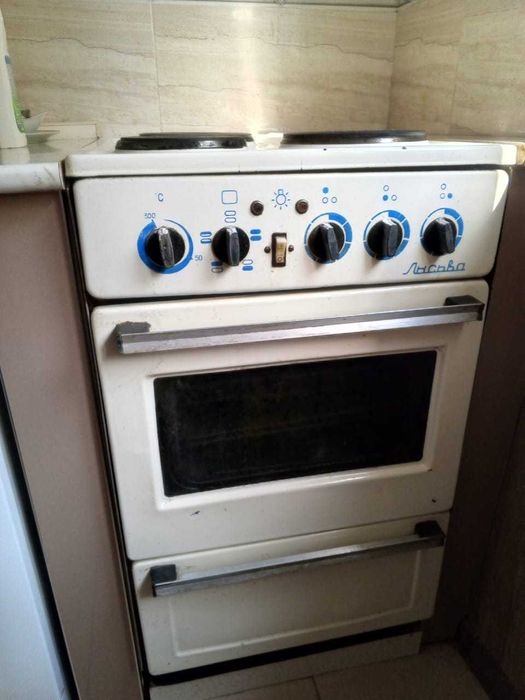 Продам электроплиту Лысьва