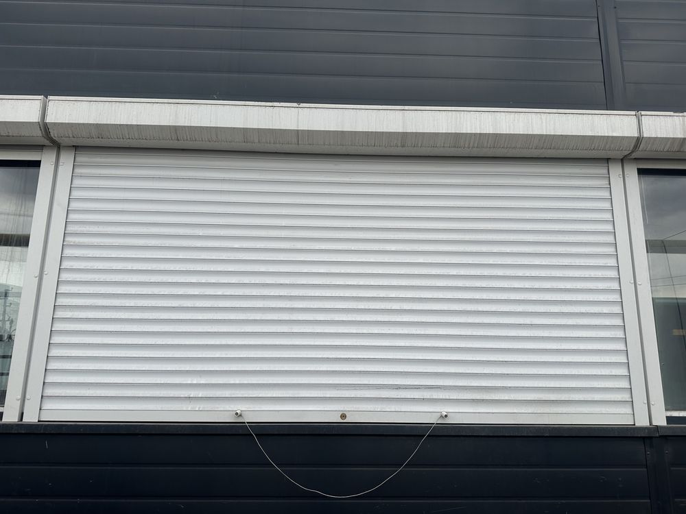 Металлические шторы для окон