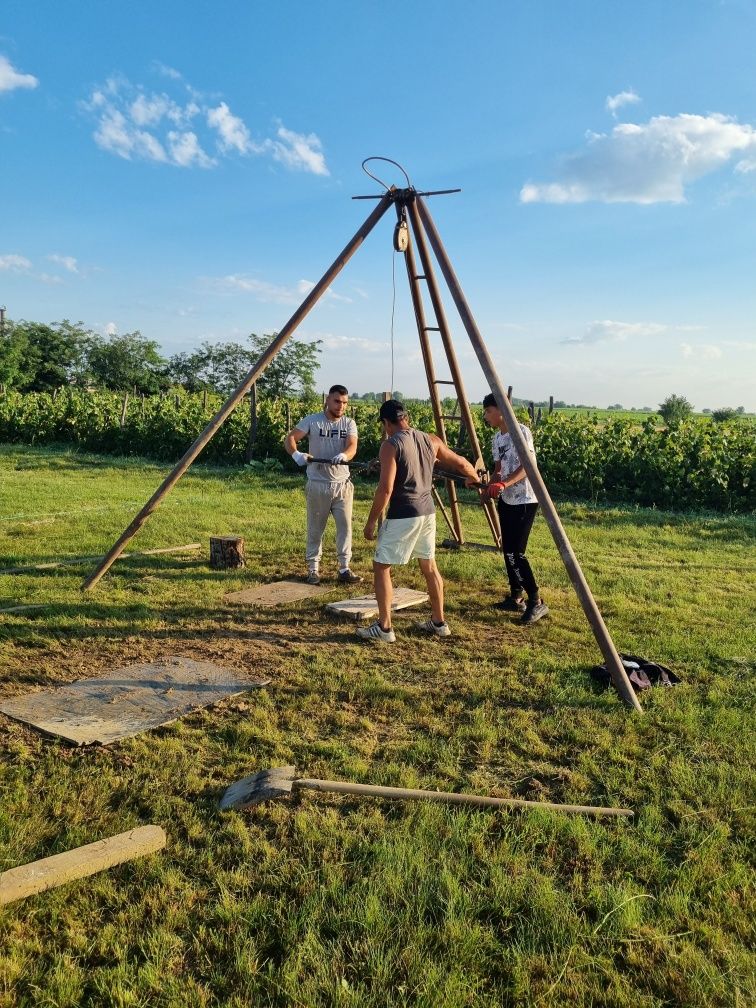 Foraje puturi prelungiri fantana piloni denisipari