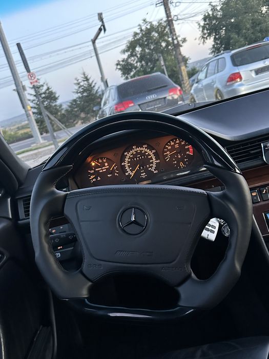 Mercedes Benz  w124