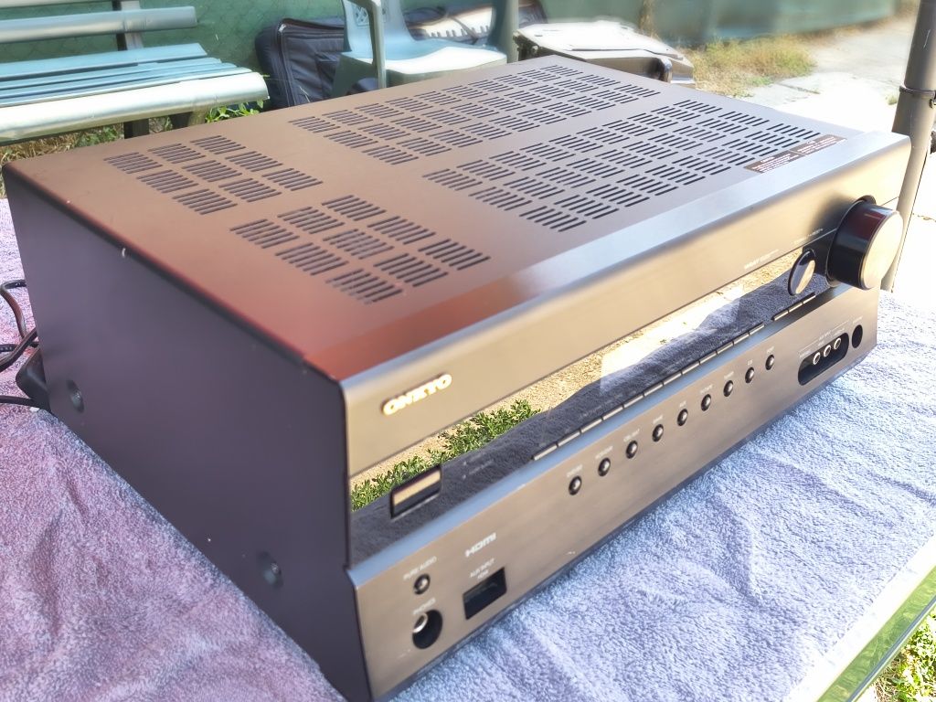 Av receiver onkyo TX -SR607 ( 7 canale)