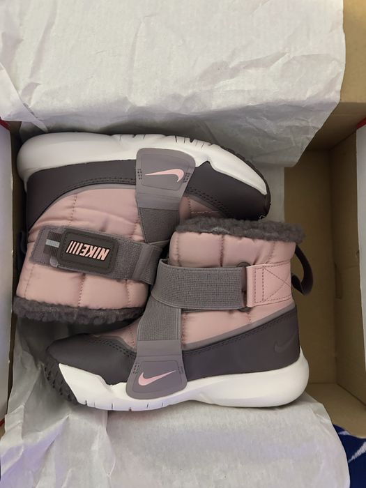 Ghete nike fetite