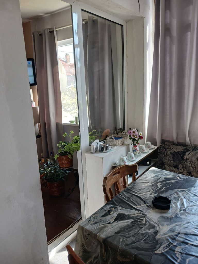 Продава се Къща в с. Брегаре, Област Плевен - 60 кв.м за 298 €/кв.м - Снимка #8