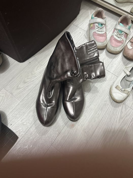 Женская обувь