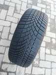 O bucată 235/50 R19 M+S iarnă - una Bridgestone Continental Hankook
