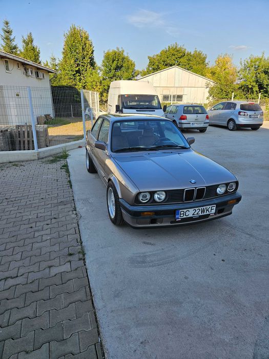 BMW E30 coupe 318IS