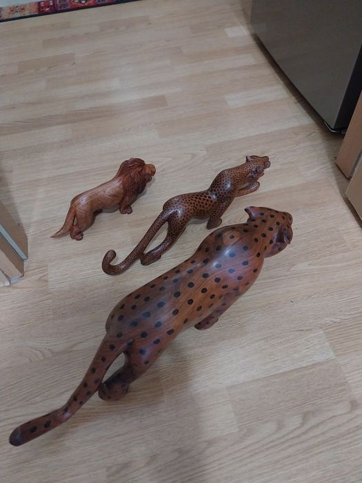 Statuete lemn masiv