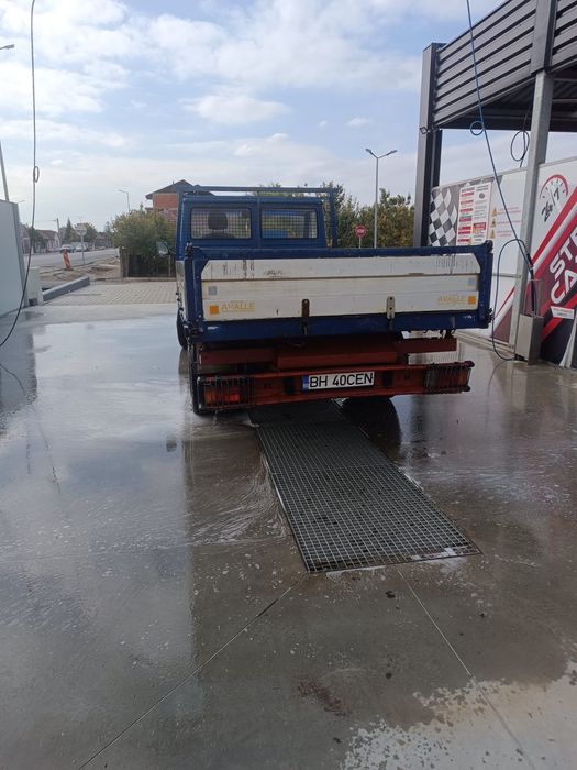 Vand autoutilitara basculanta Iveco