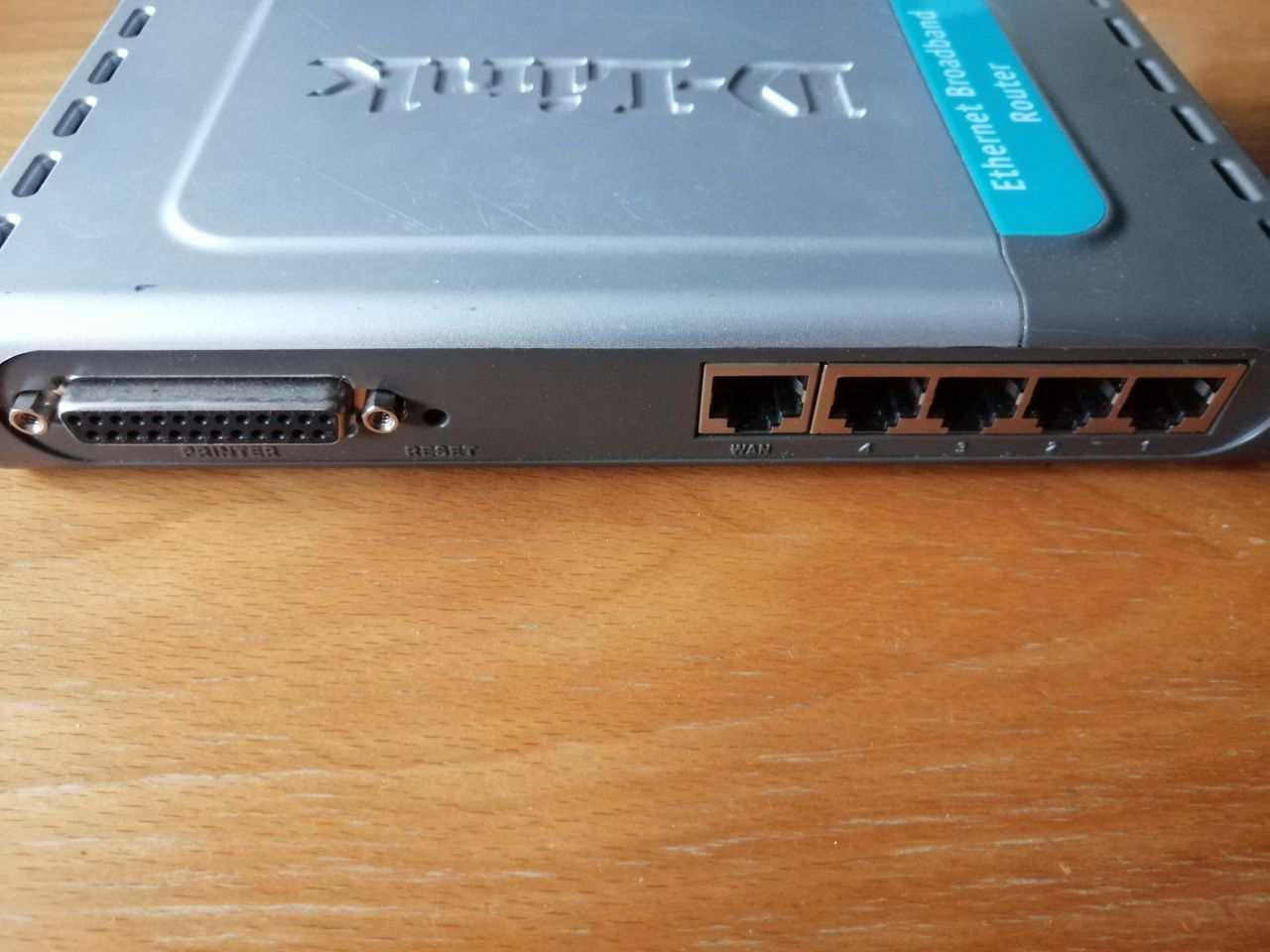 Router D-Link 4 port ieșire