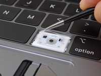 Service Profesional pentru Reparatii si Inlocuiri de Tastatura MacBook